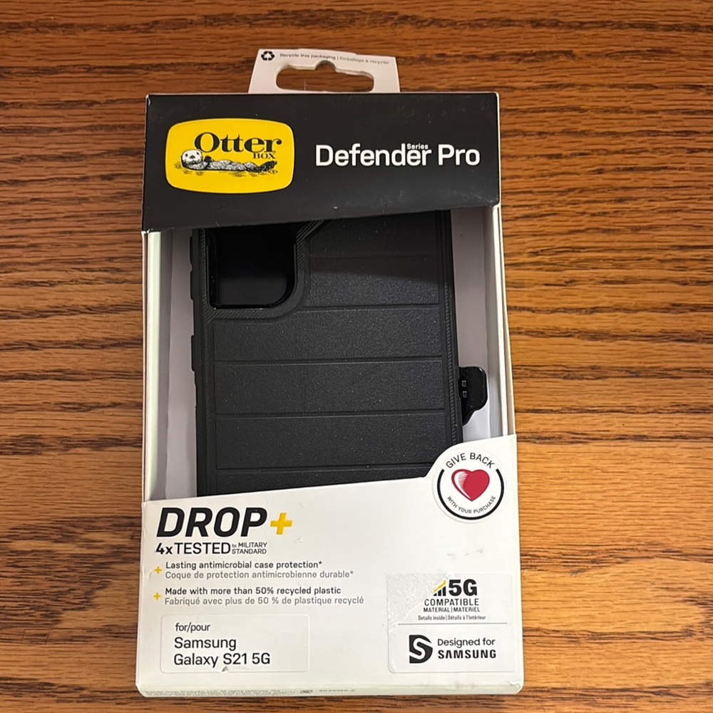 OtterBox Defender Pro Black Case for Samsung Galaxy S21 5G